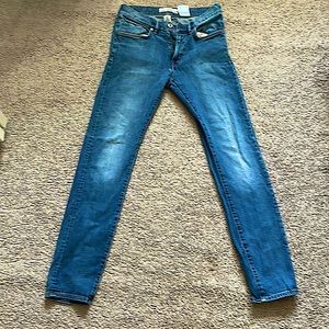 H&M L.O.G.G. size 30 Slim Fit Jeans